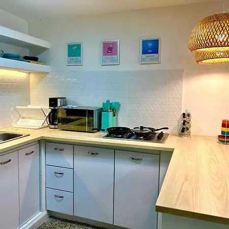 Playero Nuevo Y Moderno En Bocagrande Apartment