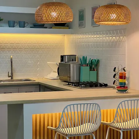 Playero Nuevo Y Moderno En Bocagrande Apartamento